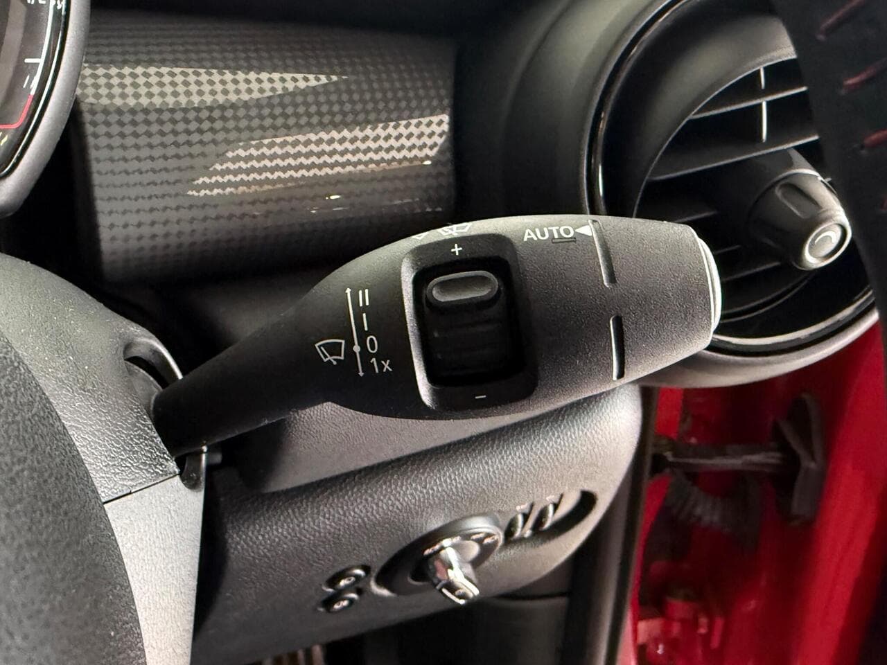 MINI Convertible thumbnail Misc Controls