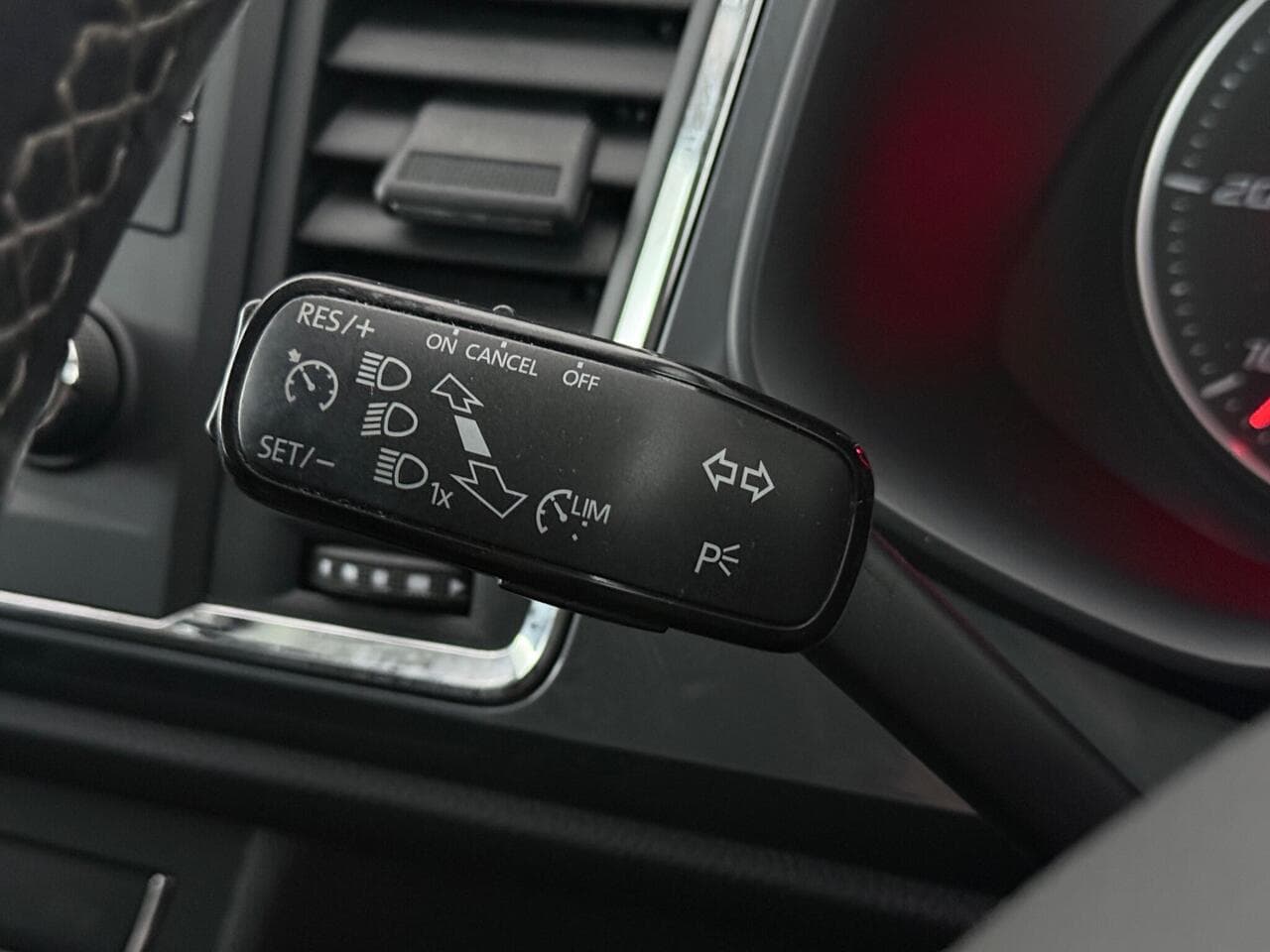 SEAT Ateca thumbnail Misc Controls