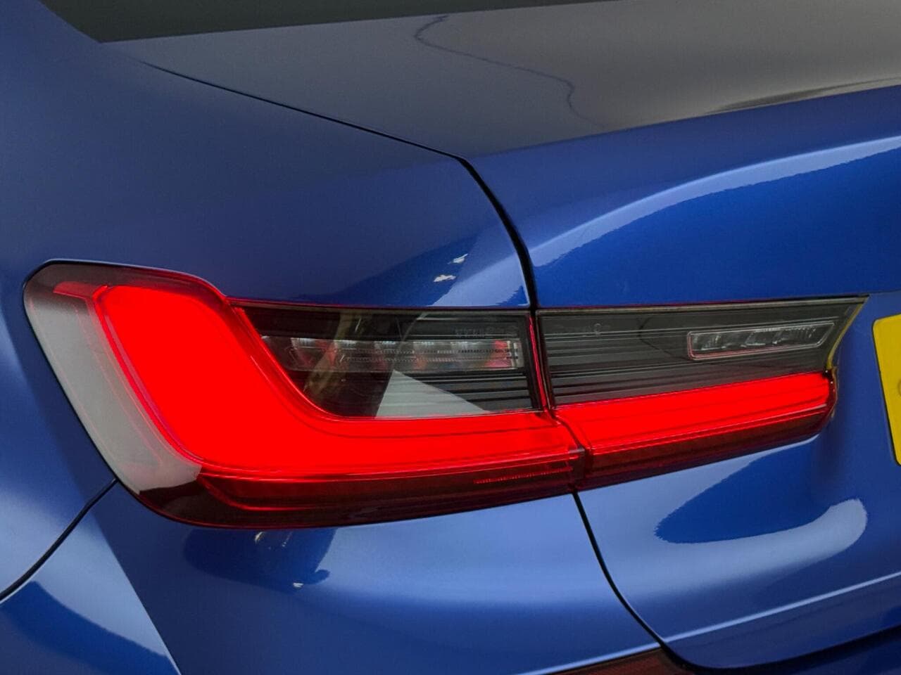 BMW 3 Series thumbnail Lights Rear