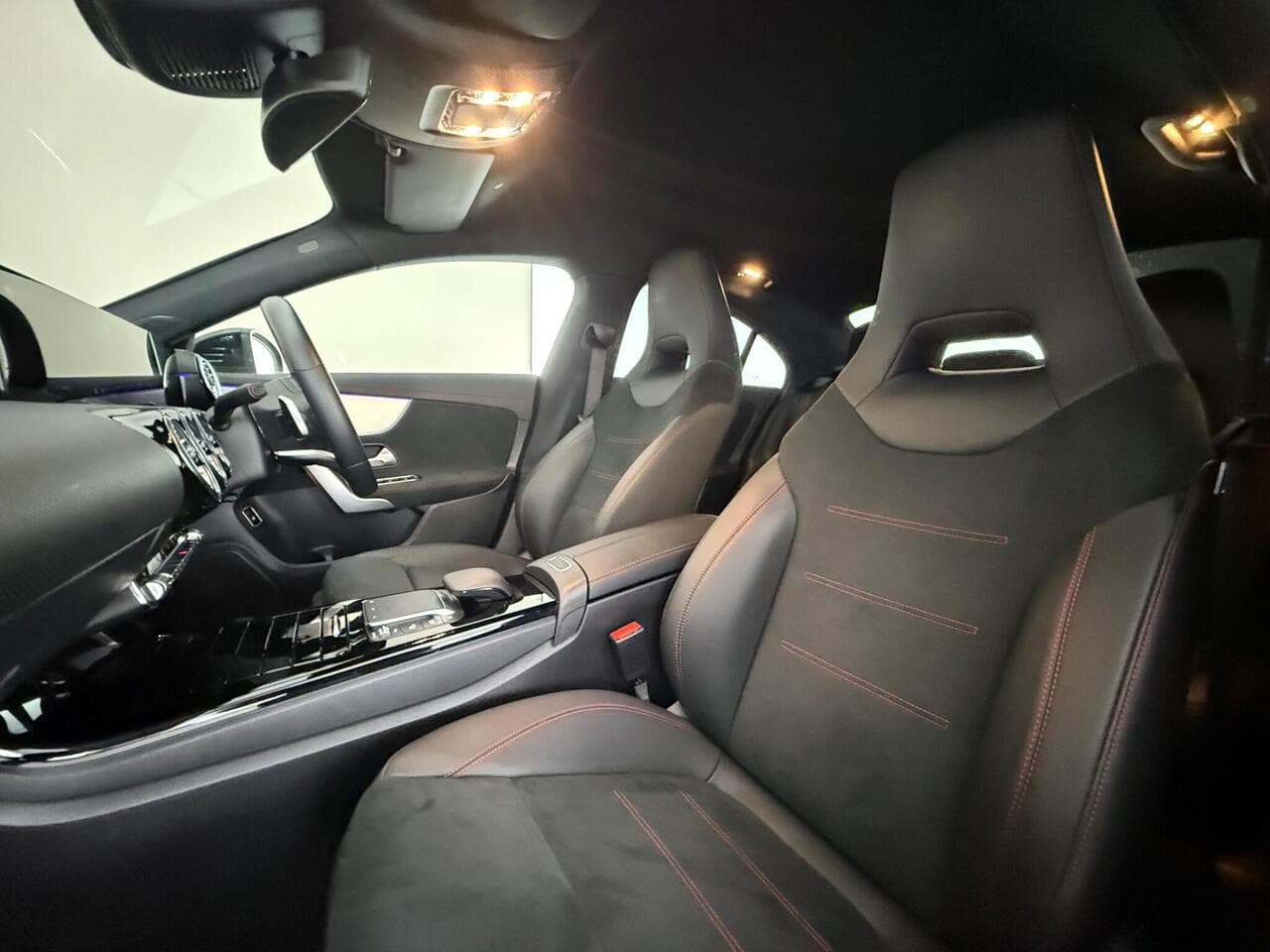 Mercedes-Benz CLA thumbnail Seat Front Passenger