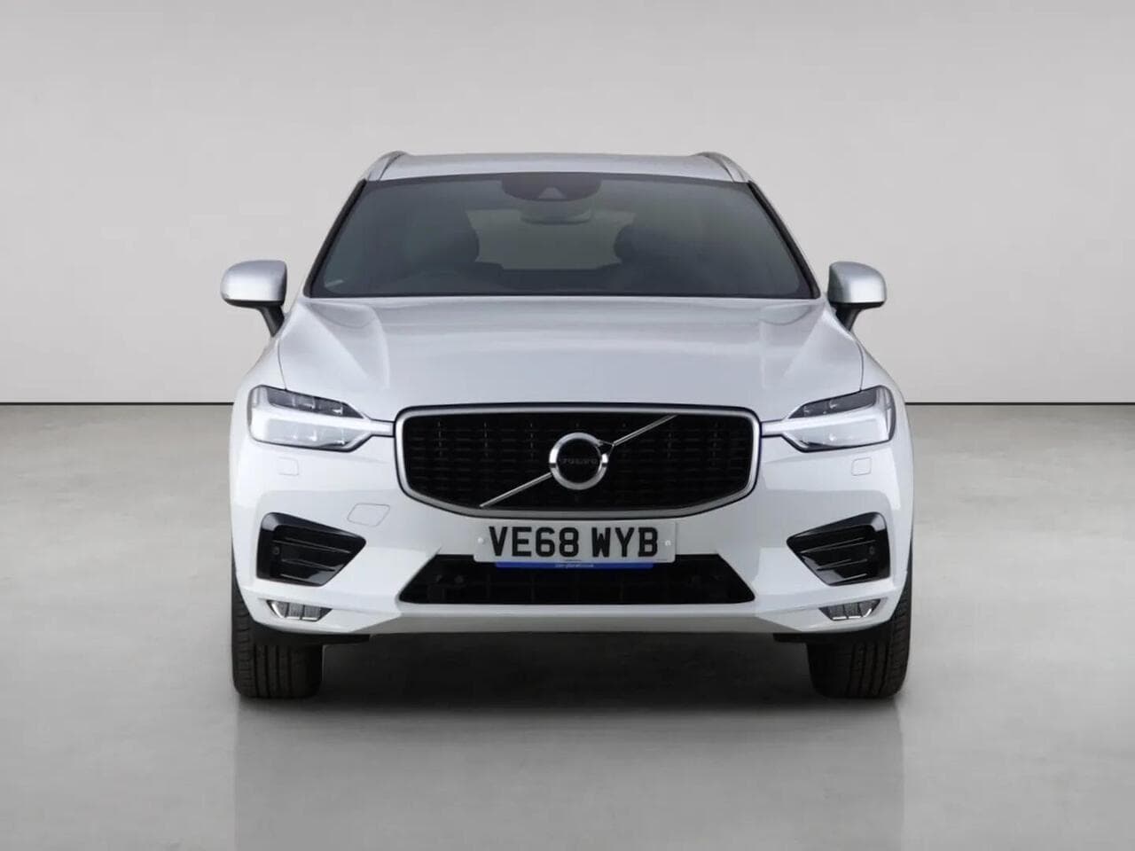 Volvo XC60 thumbnail Front