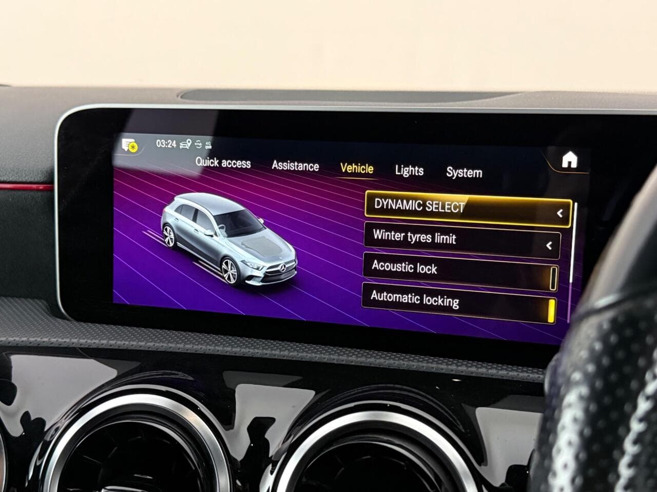 Mercedes-Benz A Class thumbnail Infotainment System