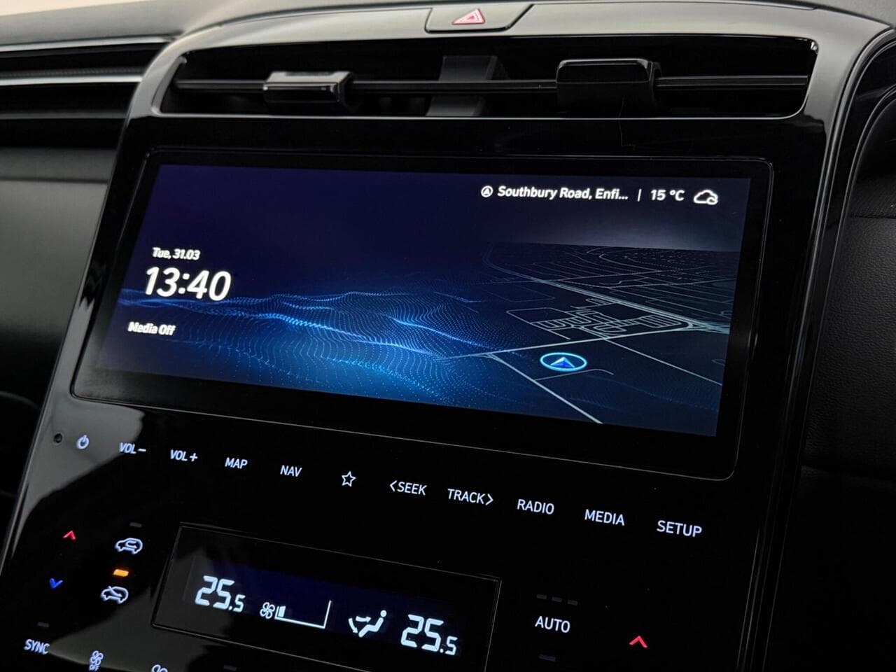 Hyundai TUCSON thumbnail Infotainment System