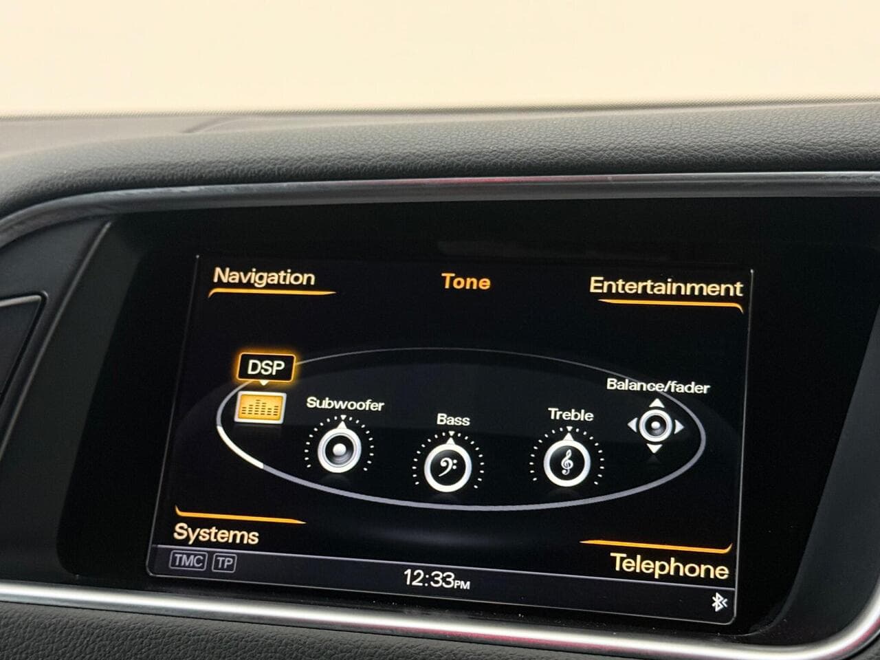Audi Q5 thumbnail Infotainment System