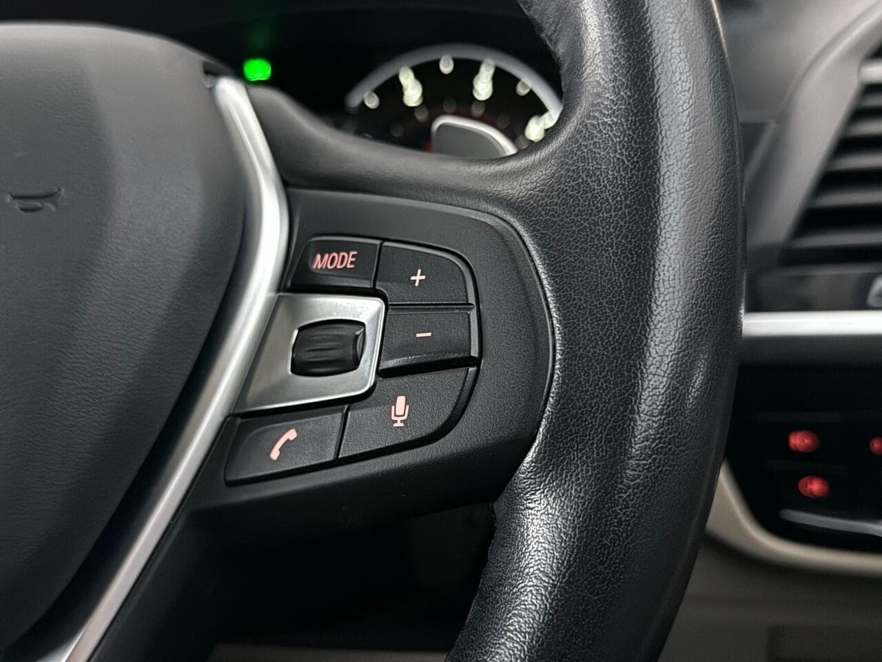 BMW X3 thumbnail Misc Controls