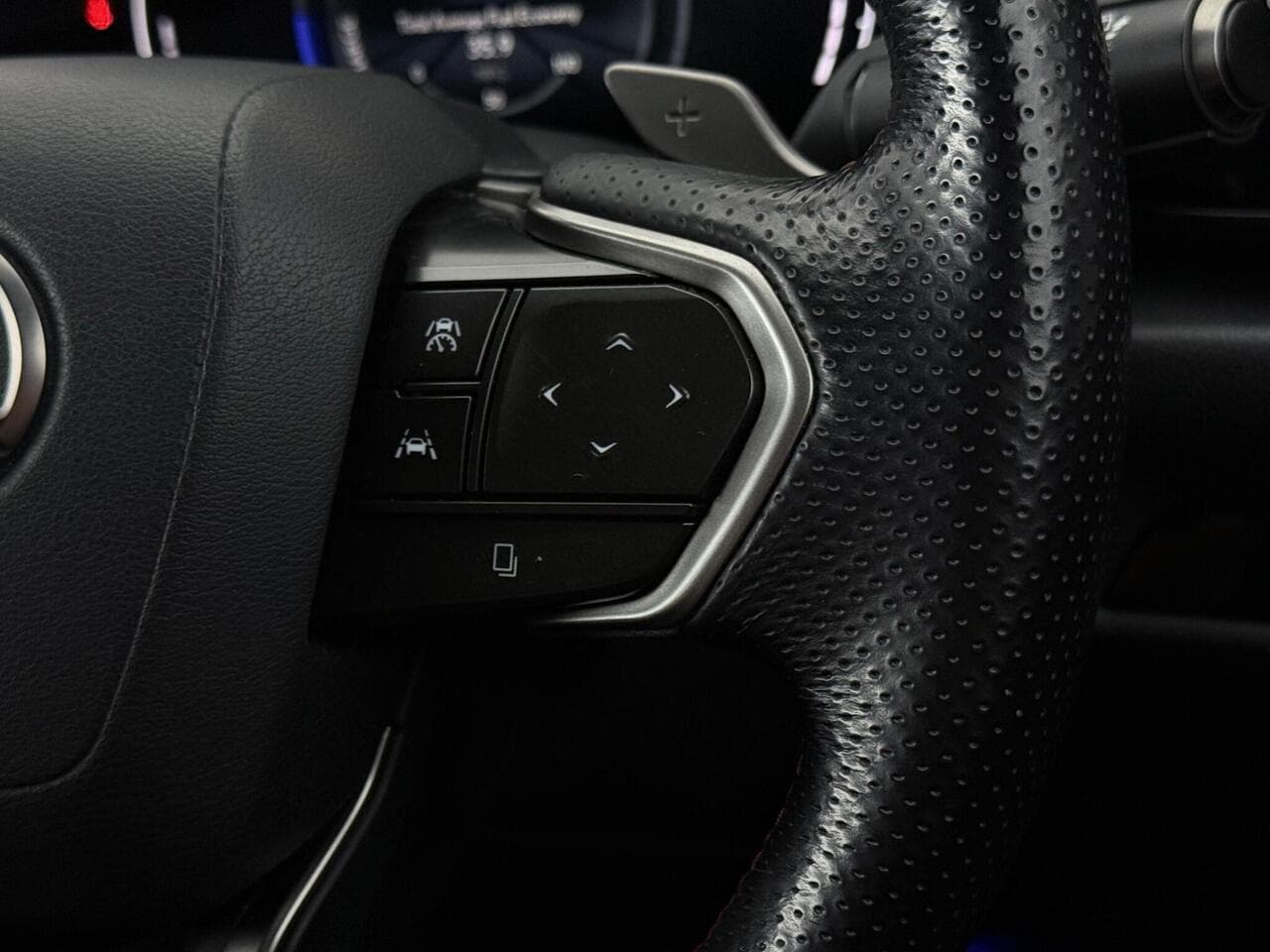 Lexus NX thumbnail Misc Controls