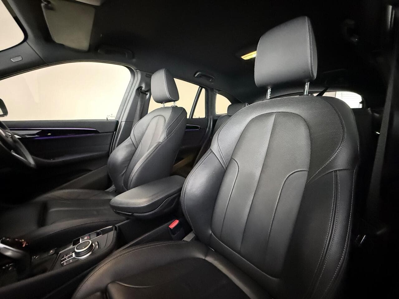BMW X1 thumbnail Seat Front Passenger
