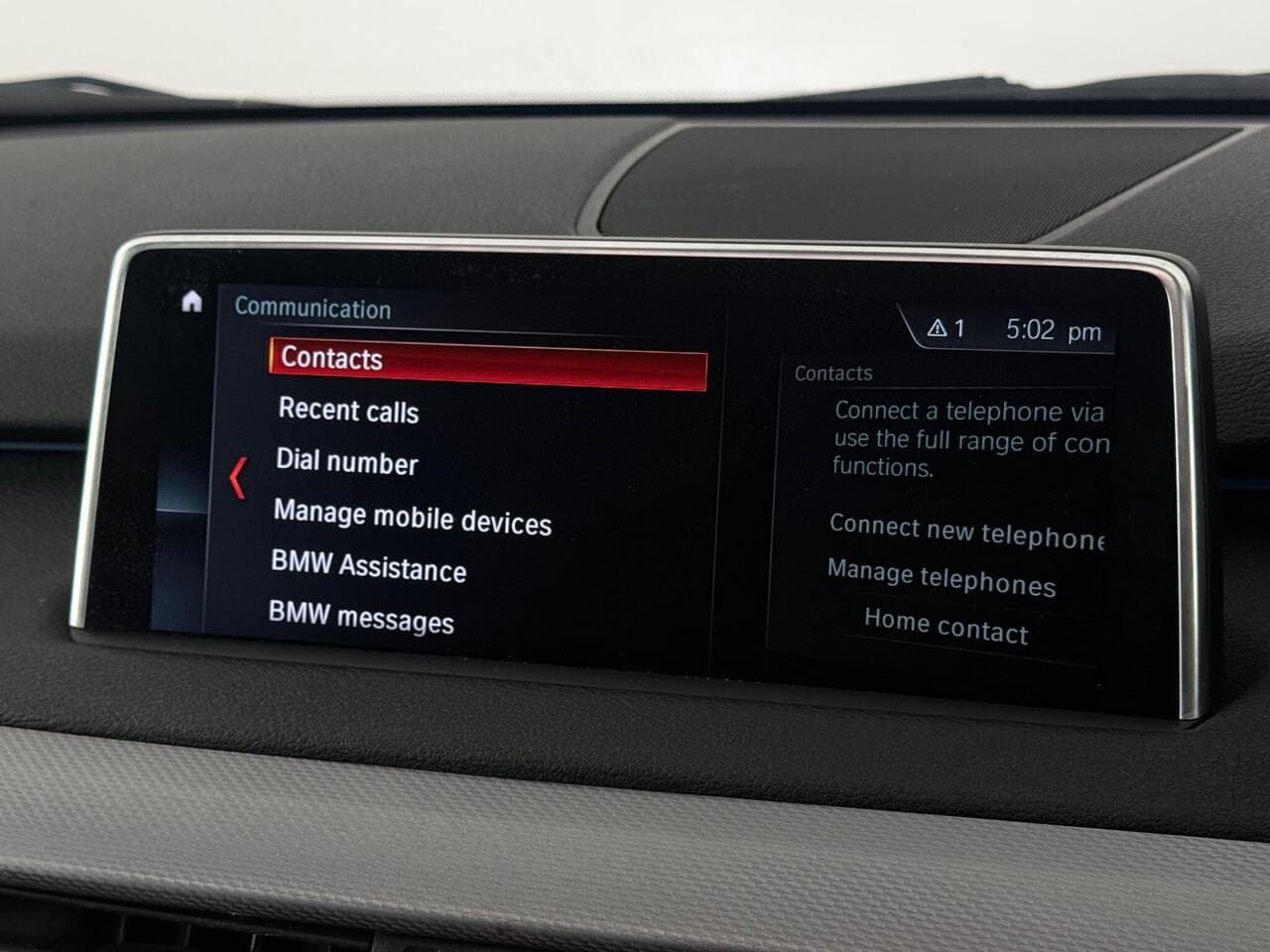 BMW X5 thumbnail Infotainment System
