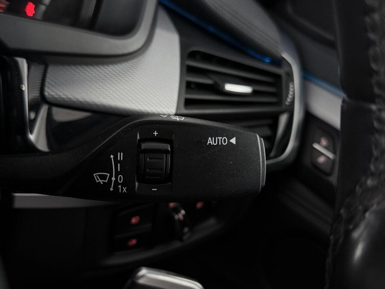 BMW X6 thumbnail Misc Controls