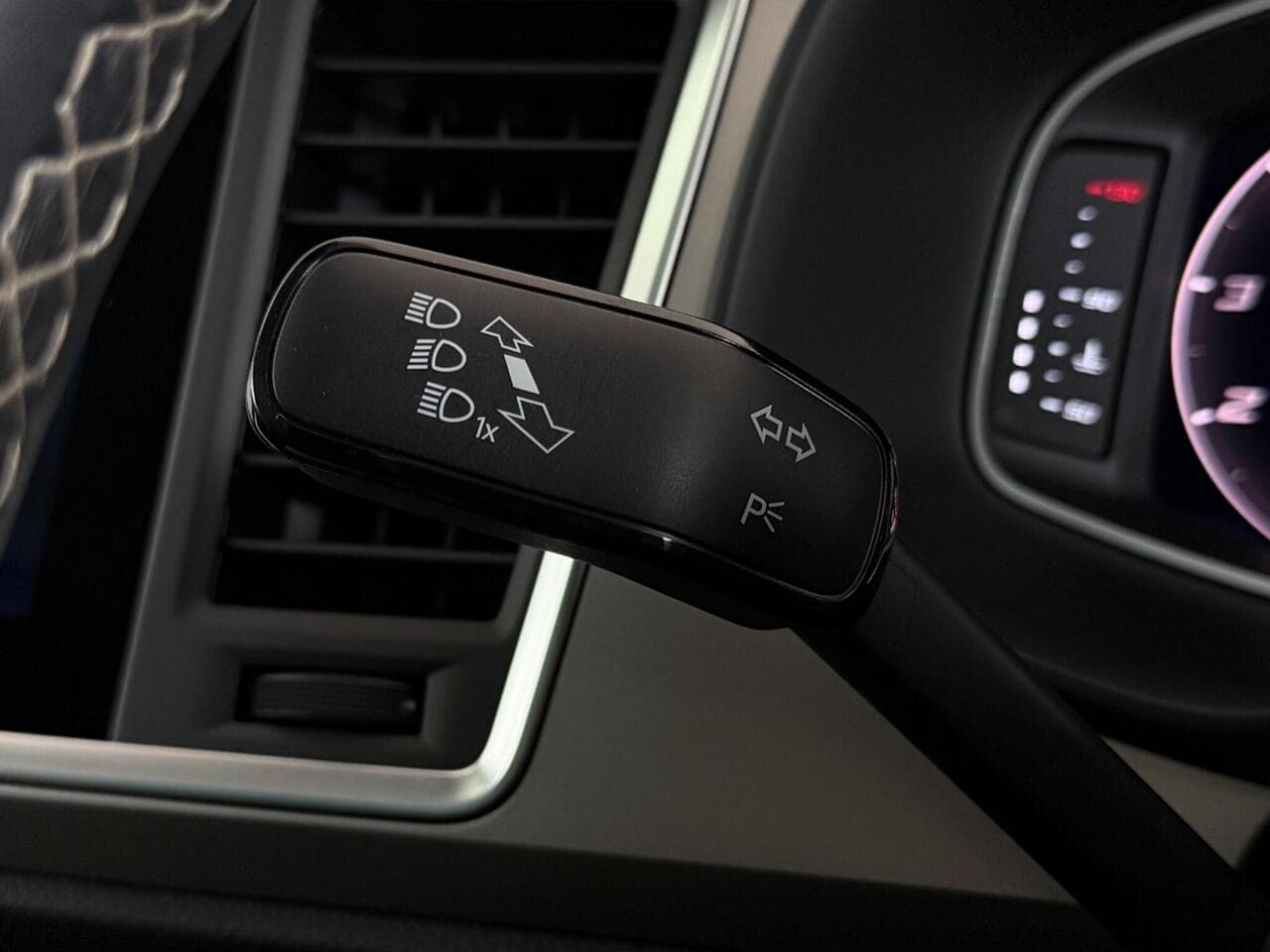 SEAT Ateca thumbnail Misc Controls
