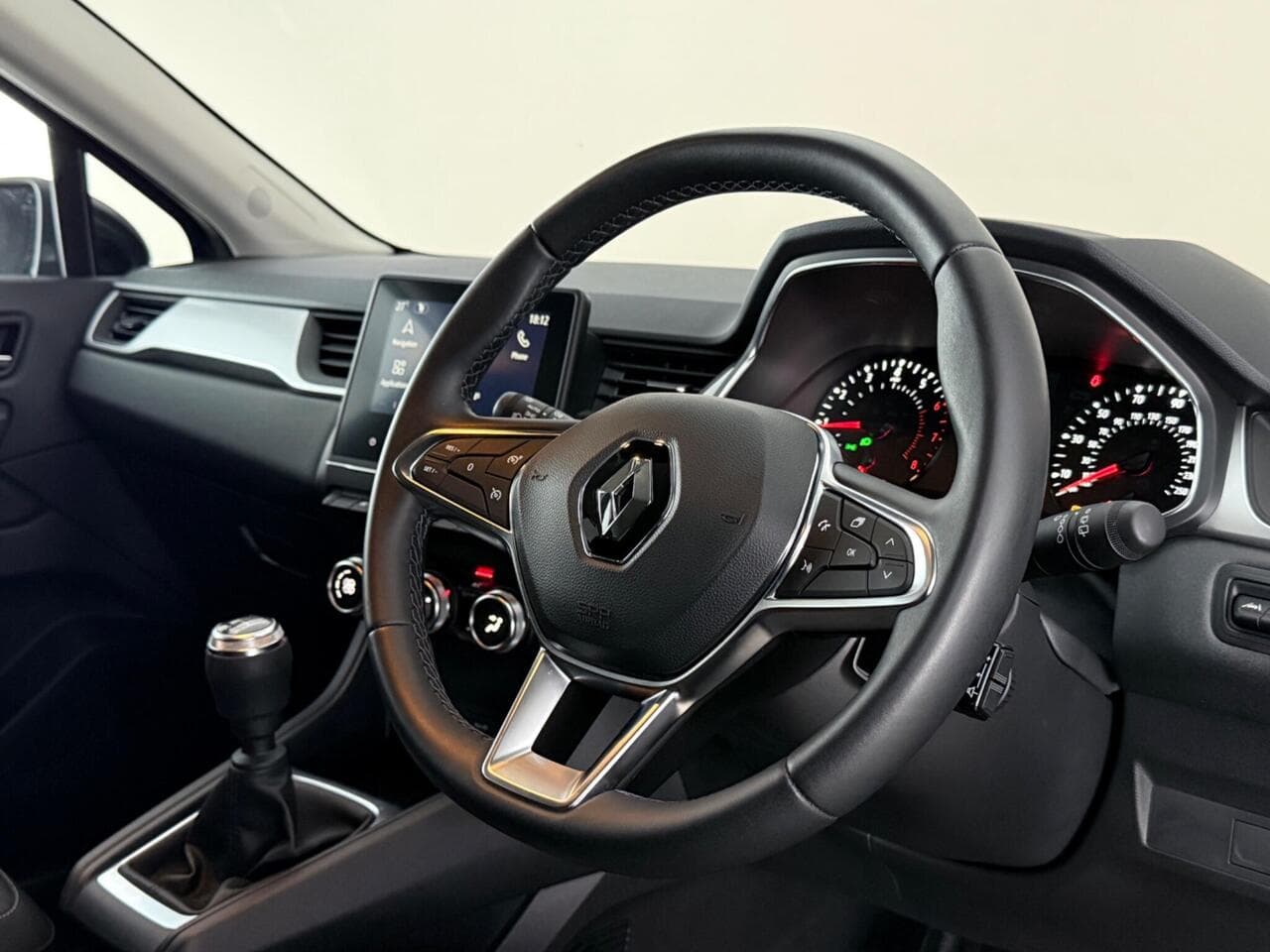 Renault Captur thumbnail Interior Front