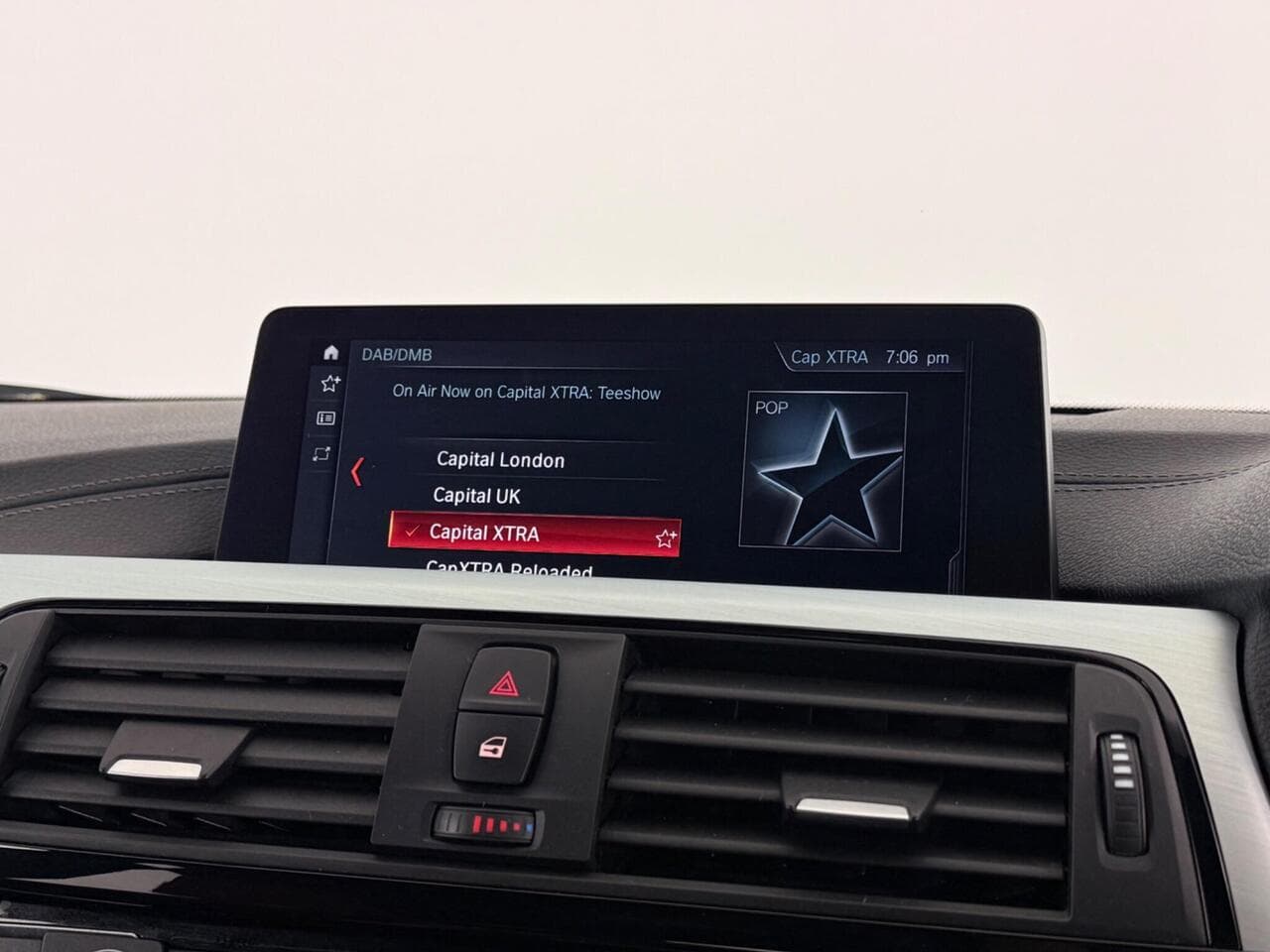 BMW 4 Series Gran Coupe thumbnail Infotainment System