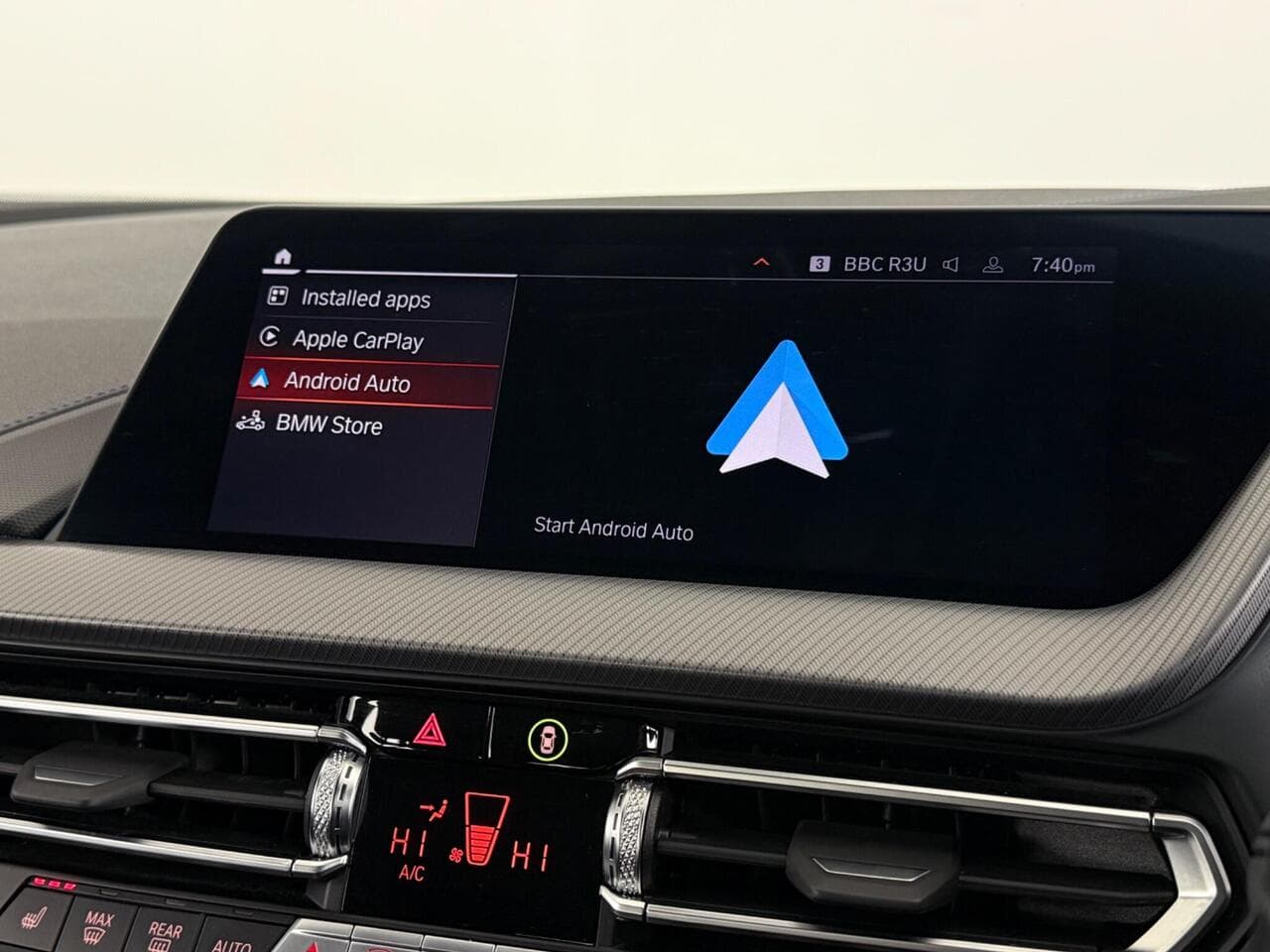 BMW 1 Series thumbnail Infotainment System