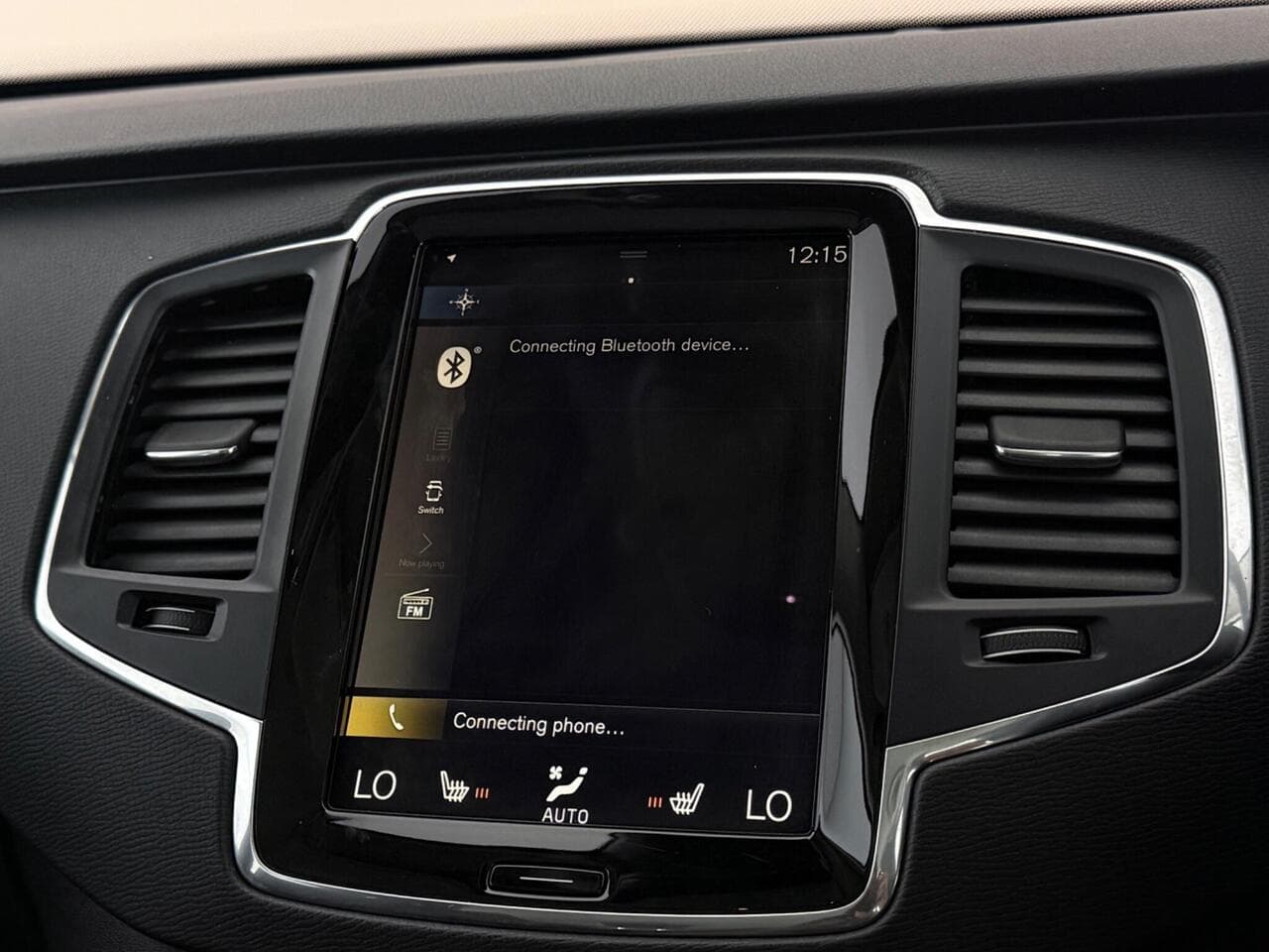 Volvo XC90 thumbnail Infotainment System