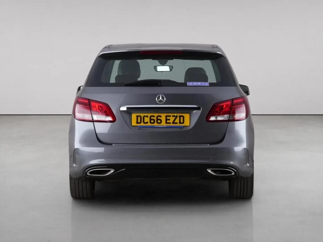 Mercedes-Benz B Class thumbnail Rear