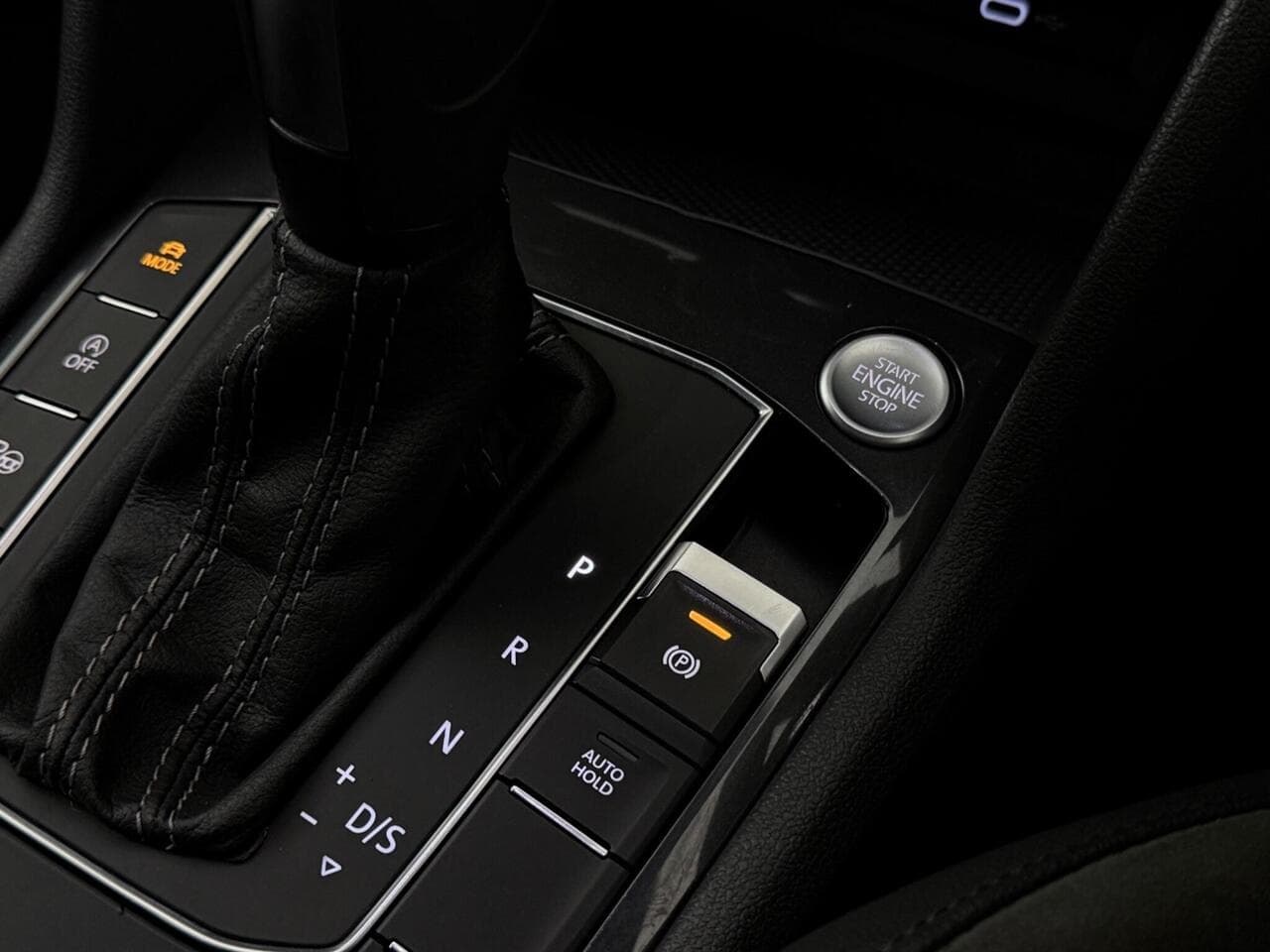 Volkswagen Tiguan Allspace thumbnail Misc Controls