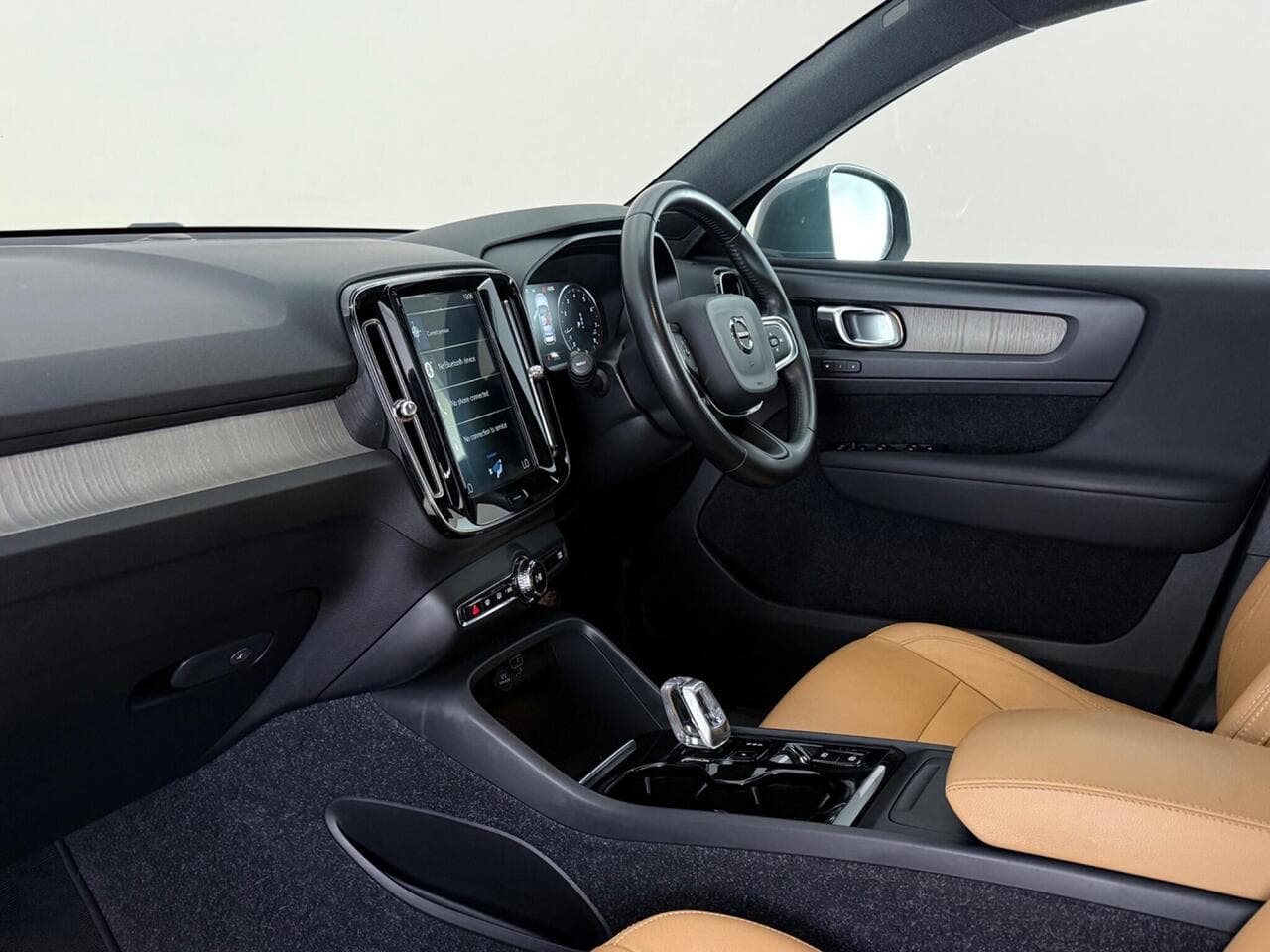 Volvo XC40 thumbnail Interior Front