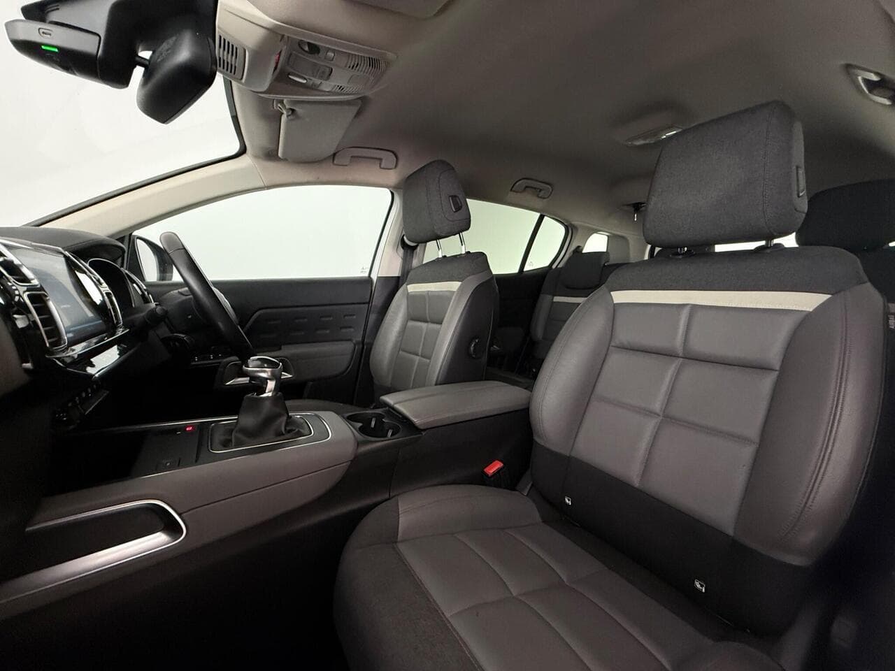 Citroen C5 Aircross thumbnail Seat Front Passenger