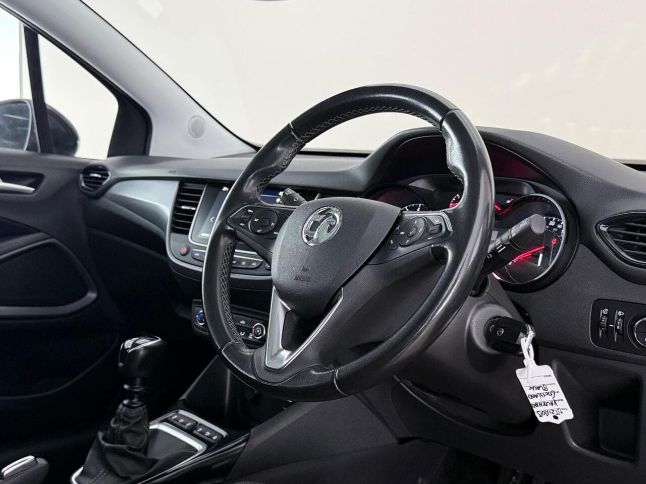 Vauxhall Crossland thumbnail Interior Front