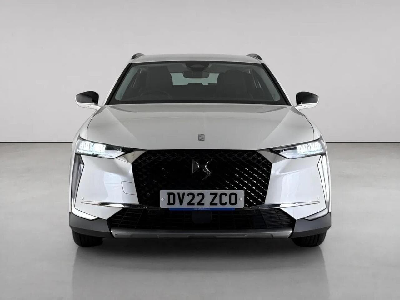 DS AUTOMOBILES DS 4 thumbnail Front