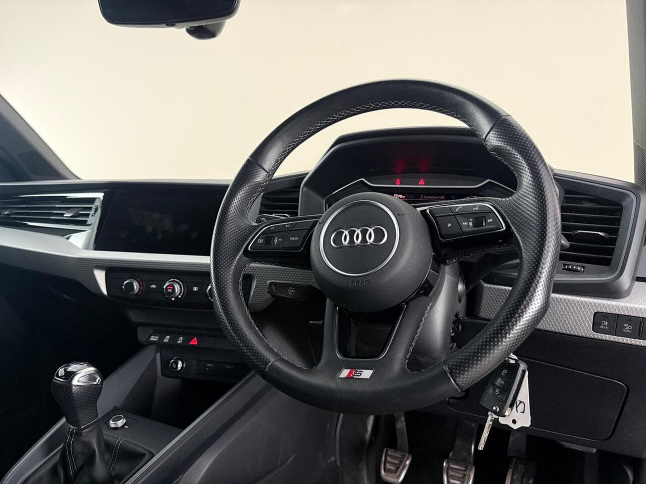 Audi A1 thumbnail Steering Wheel