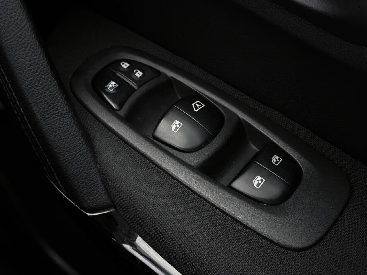 Renault Kadjar thumbnail Misc Controls