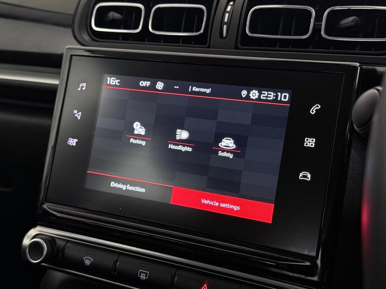 Citroen C3 thumbnail Infotainment System