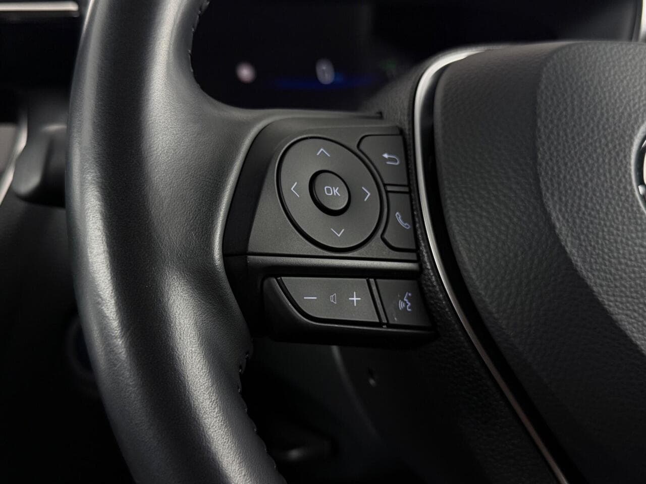 Toyota Corolla thumbnail Misc Controls