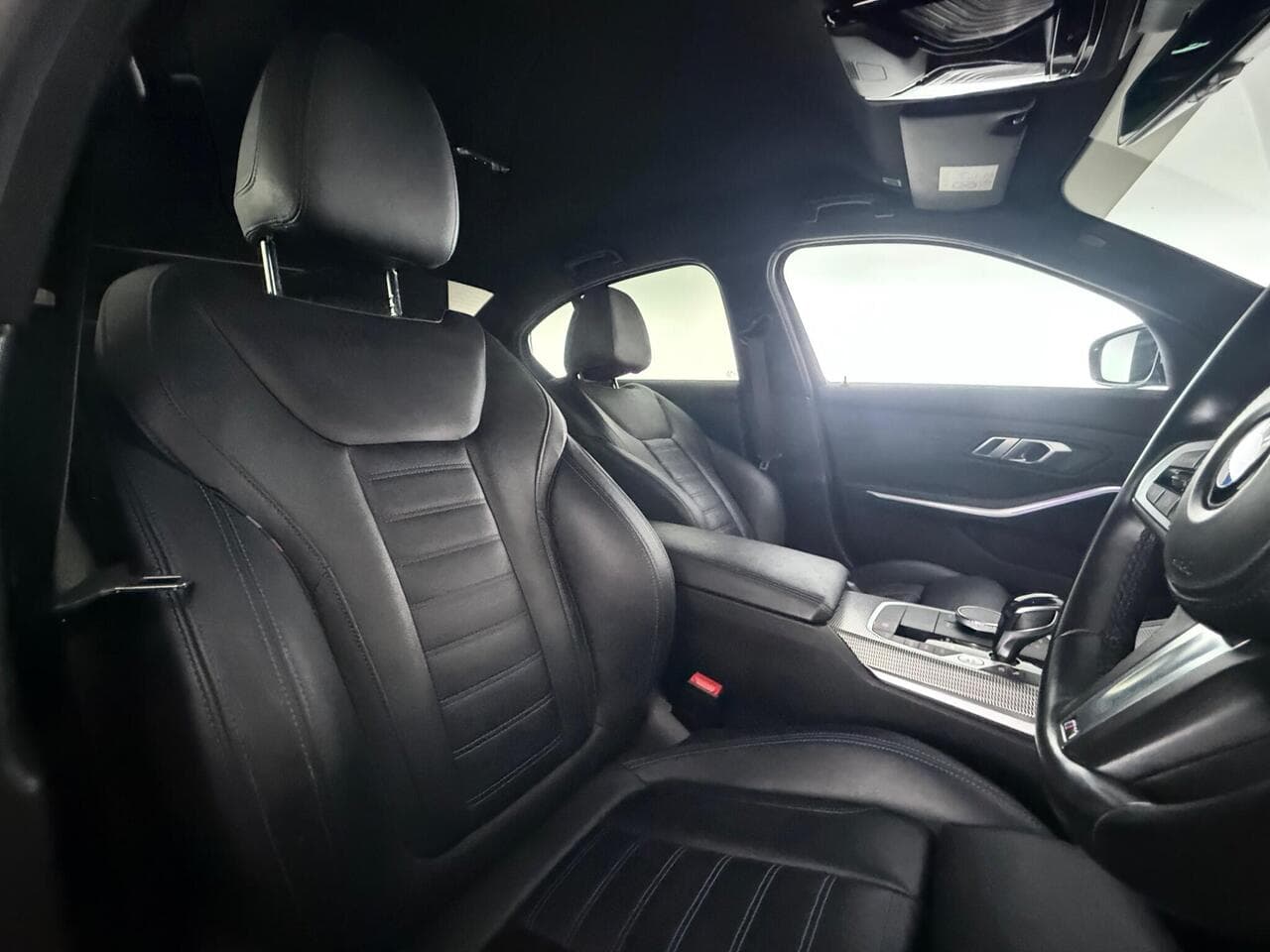 BMW 3 Series thumbnail Seat Driver