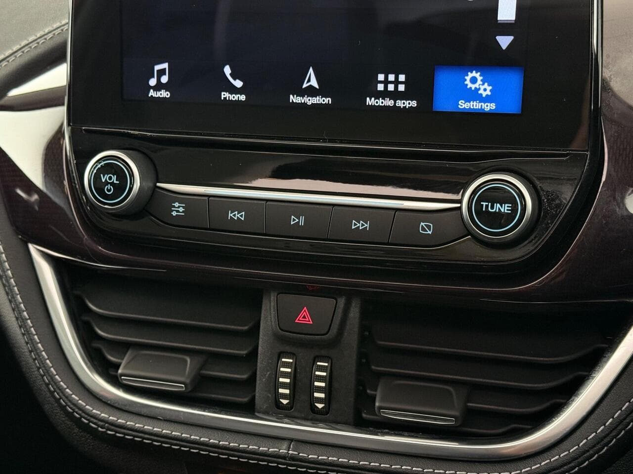Ford Fiesta thumbnail Infotainment System