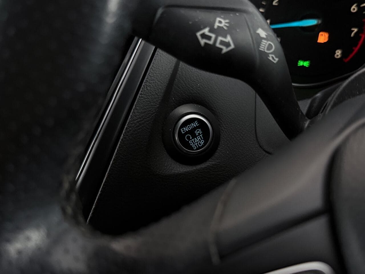 Ford Focus thumbnail Misc Controls