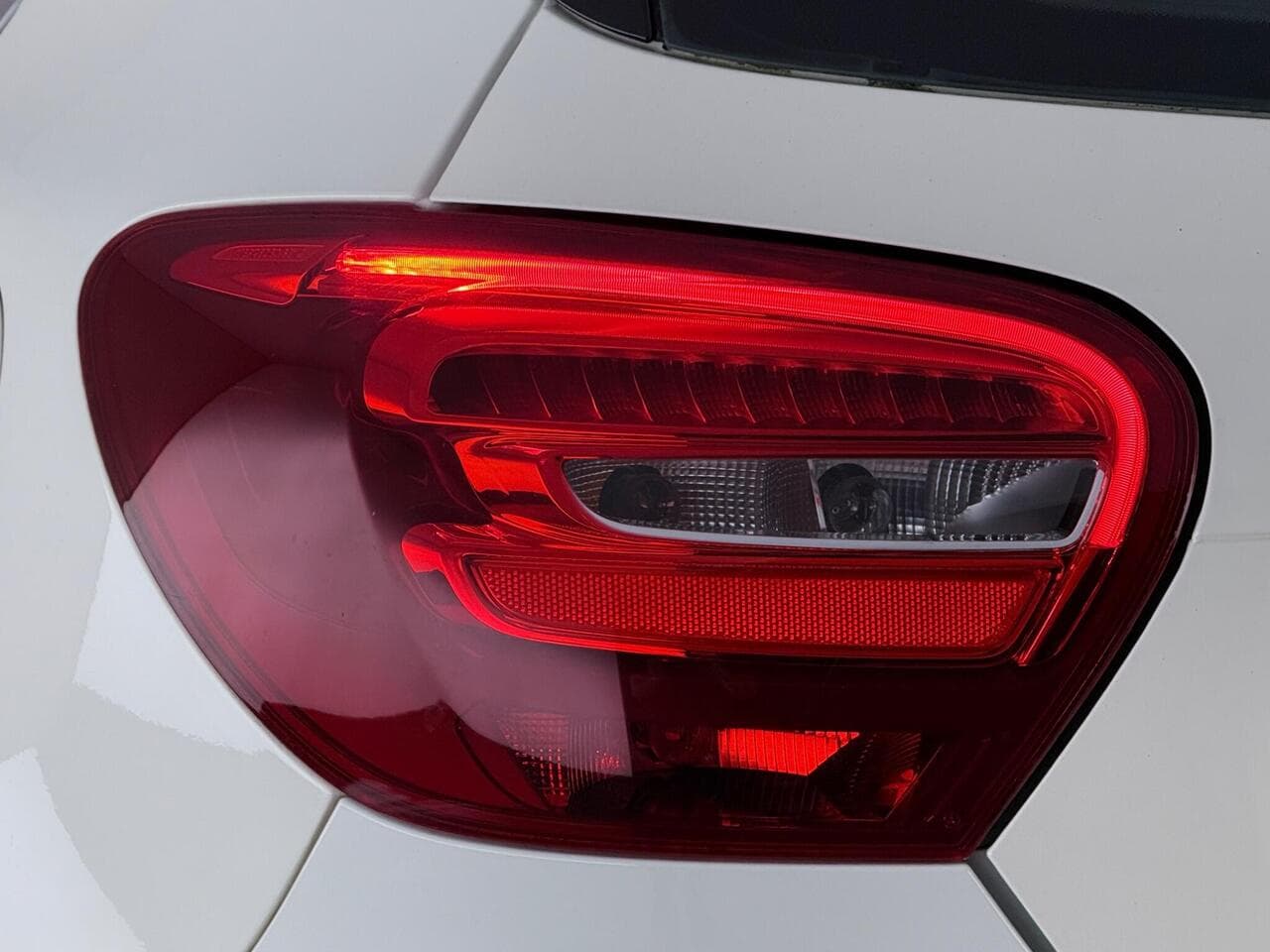 Mercedes-Benz A Class thumbnail Lights Rear