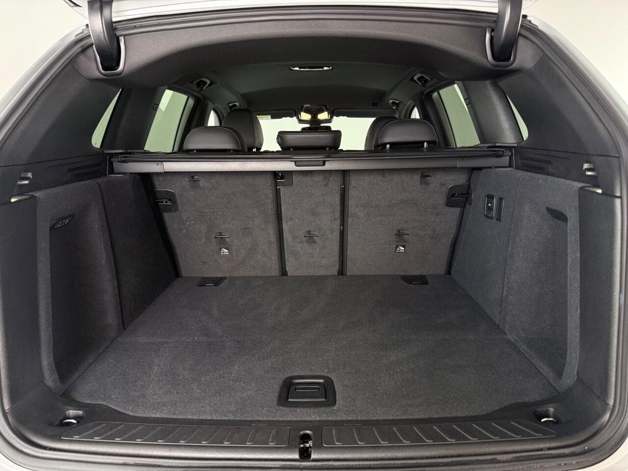 BMW X3 thumbnail Boot