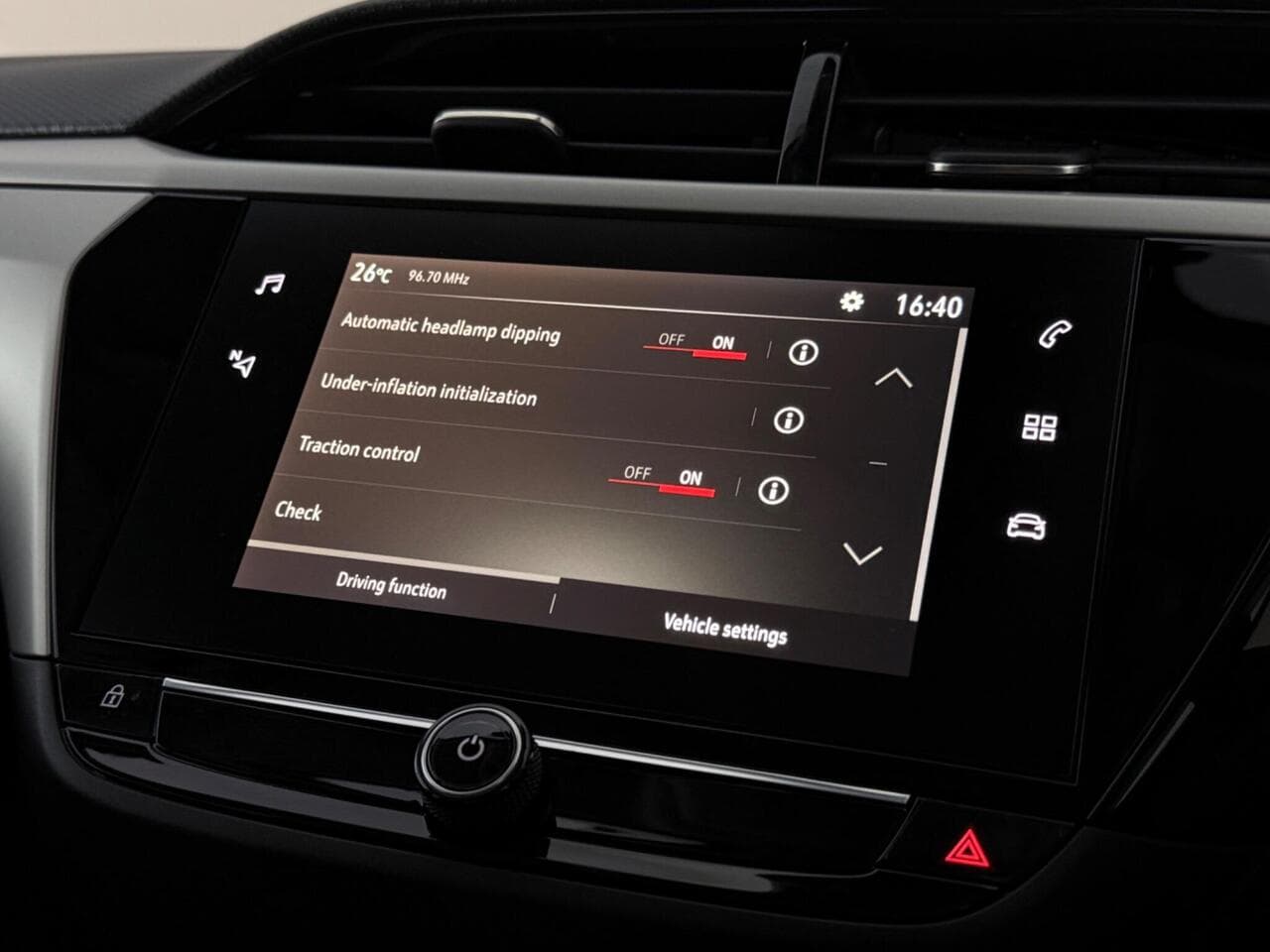 Vauxhall Corsa thumbnail Infotainment System