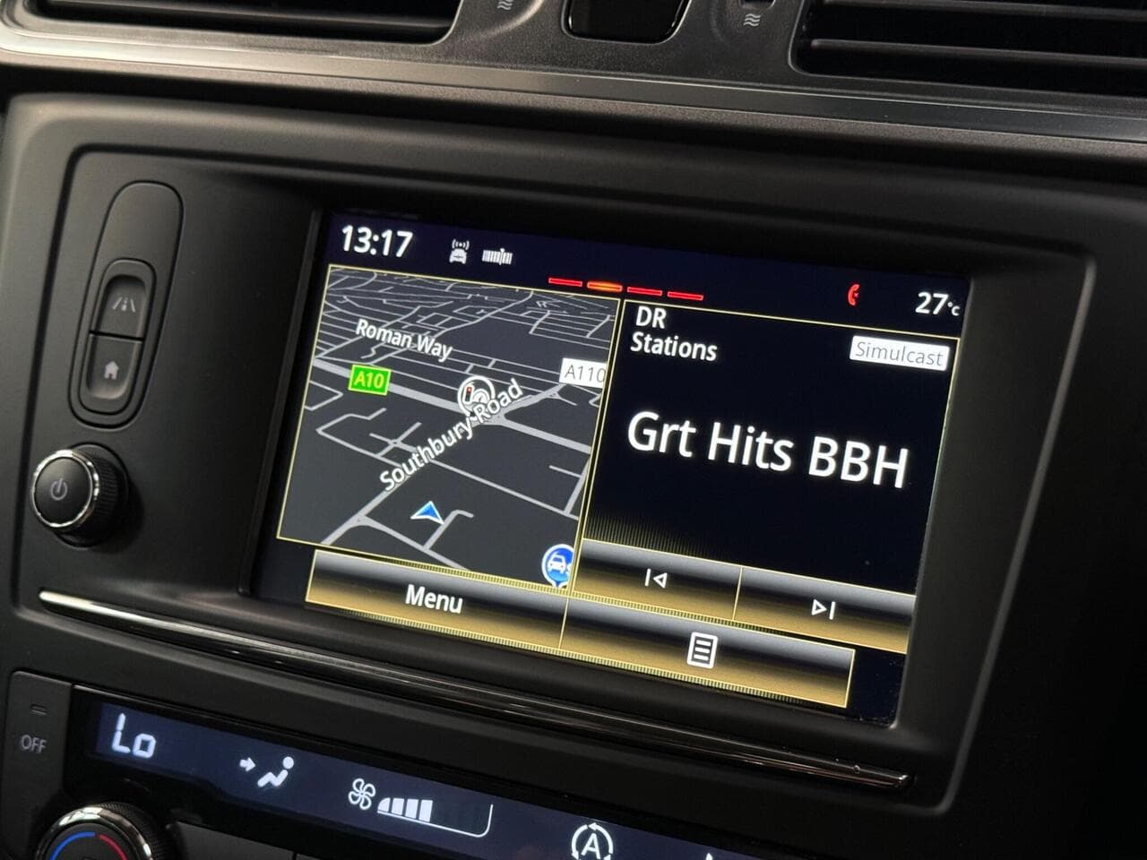 Renault Kadjar thumbnail Infotainment System