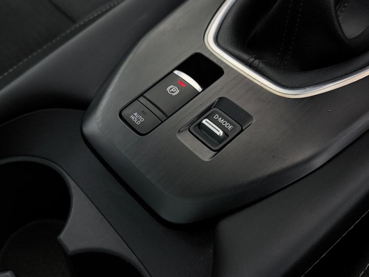 Nissan Qashqai thumbnail Misc Controls