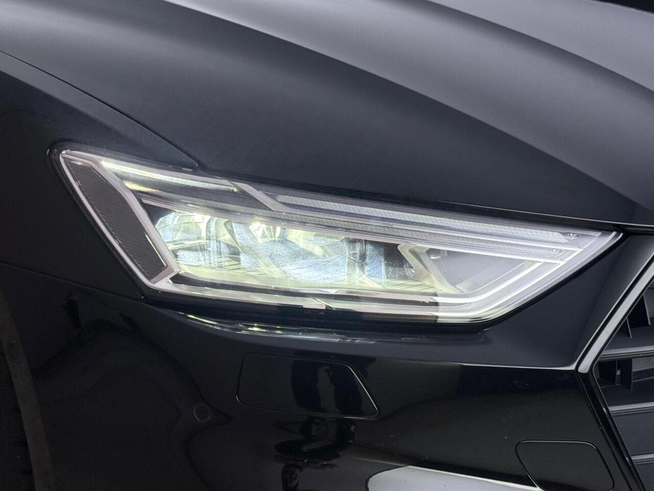 Audi A7 thumbnail Lights Front