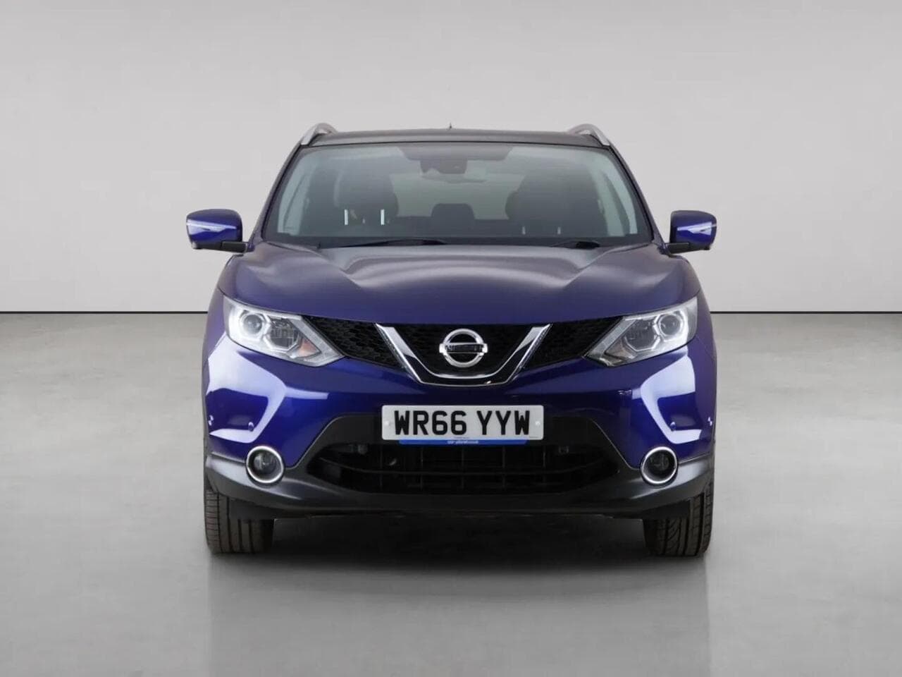 Nissan Qashqai thumbnail Front