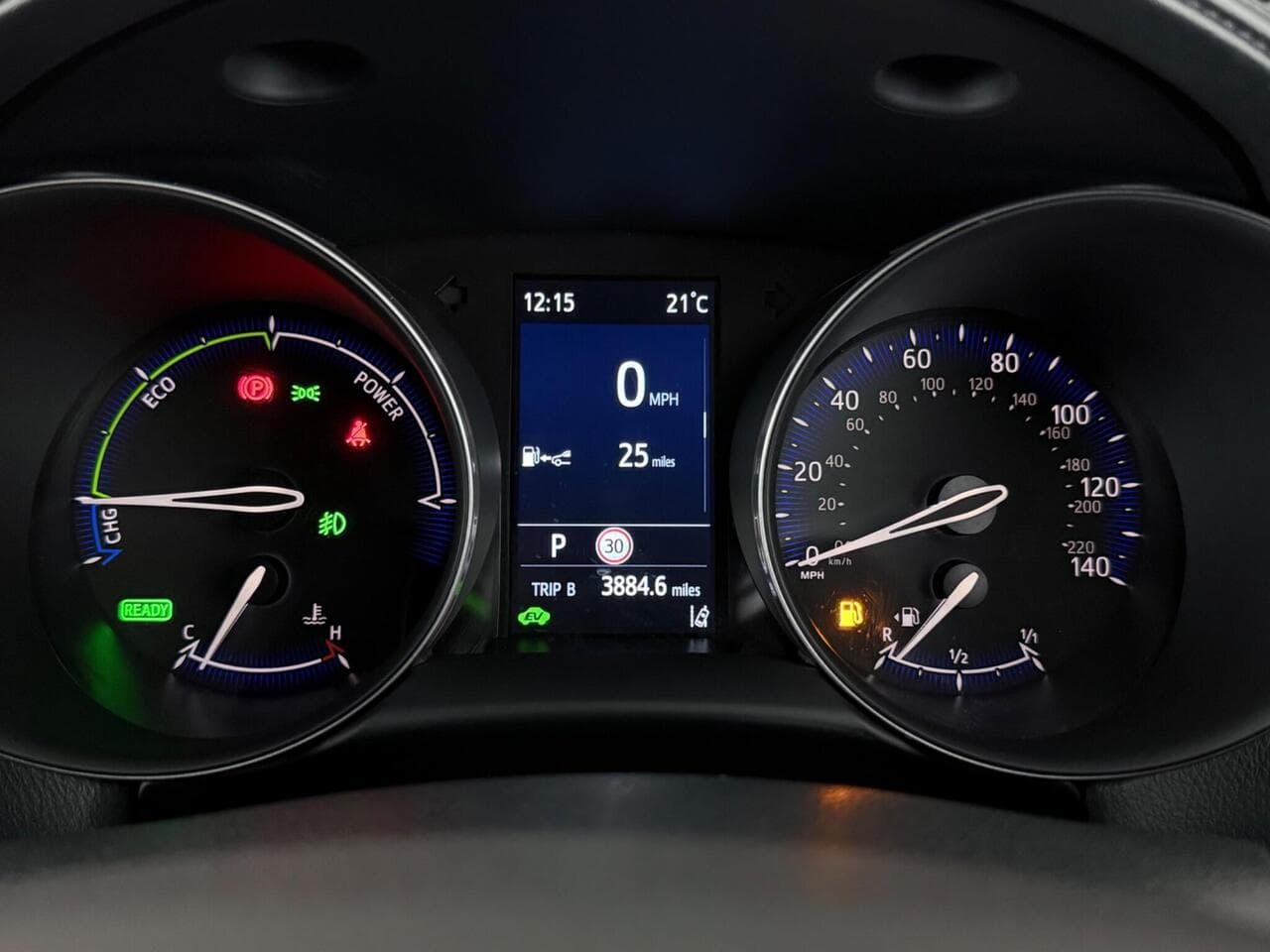 Toyota C-HR thumbnail Driver Instruments