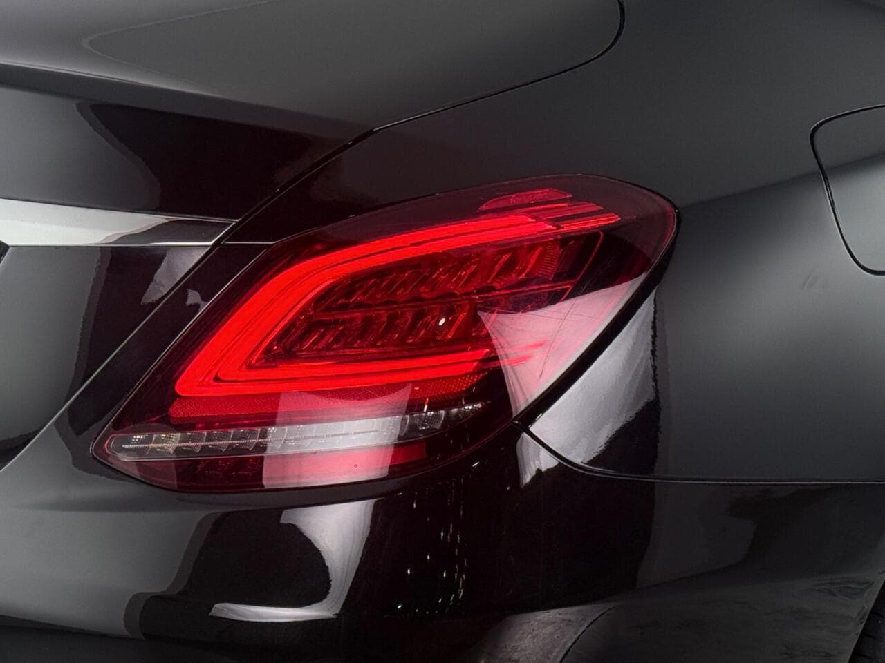 Mercedes-Benz C Class thumbnail Lights Rear
