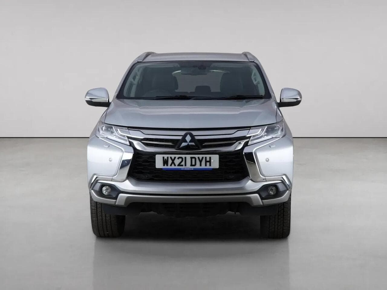 Mitsubishi Shogun Sport thumbnail Front