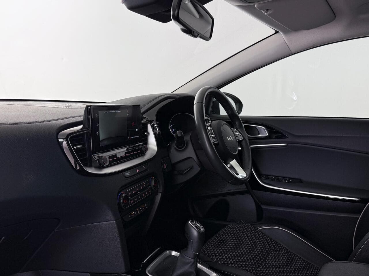 Kia XCeed thumbnail Interior Front