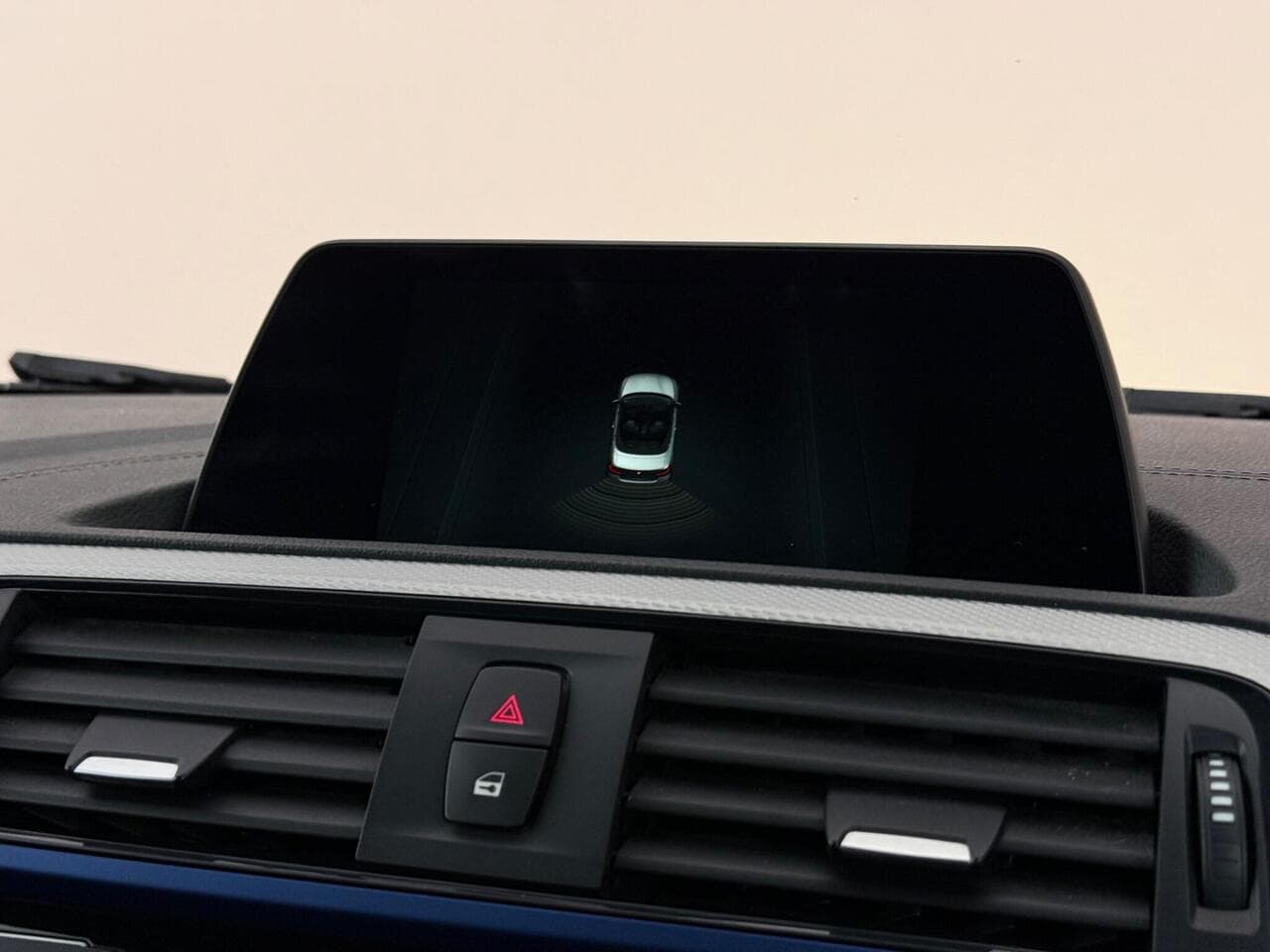 BMW 2 Series thumbnail Infotainment System