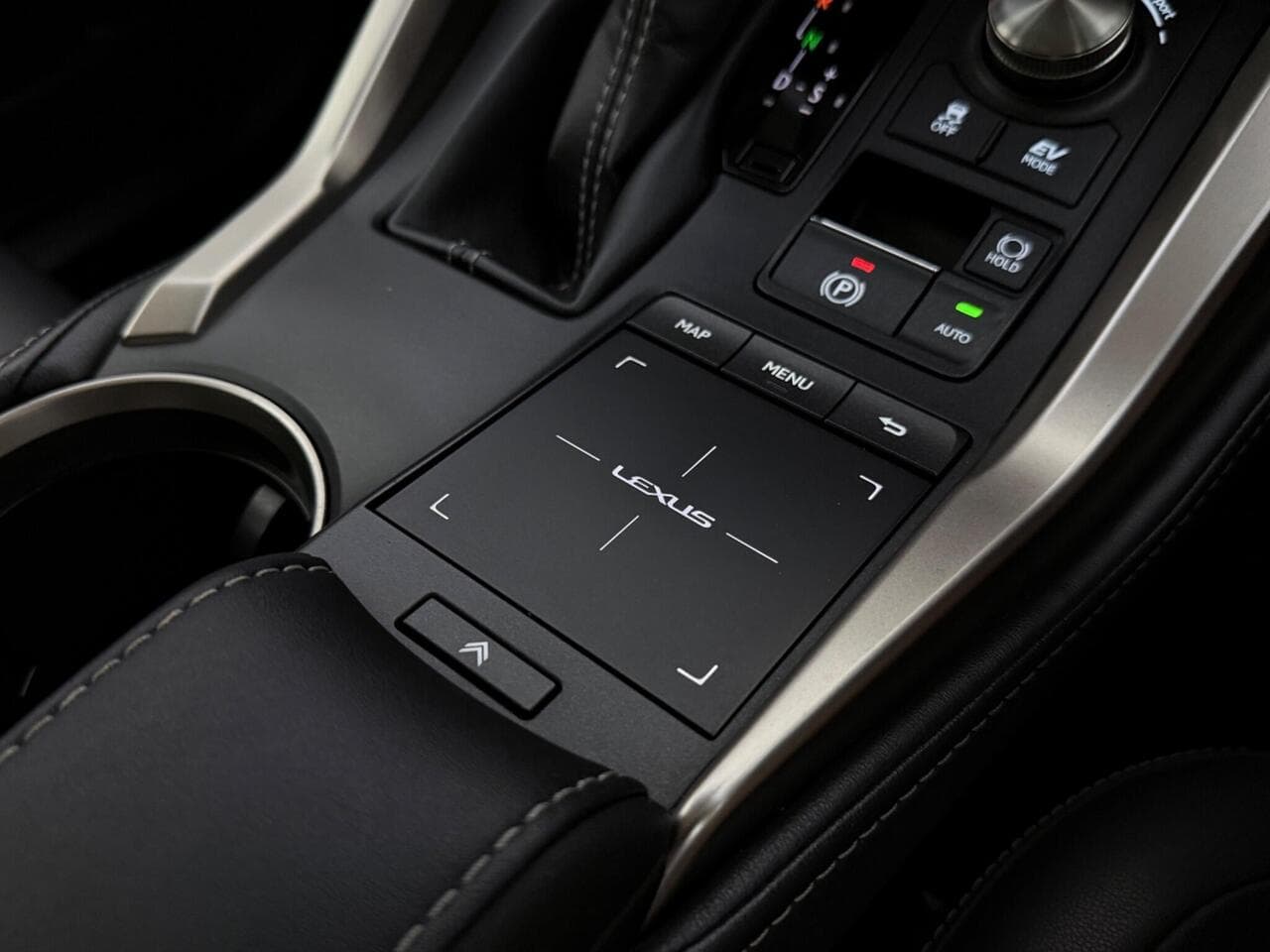 Lexus NX thumbnail Misc Controls