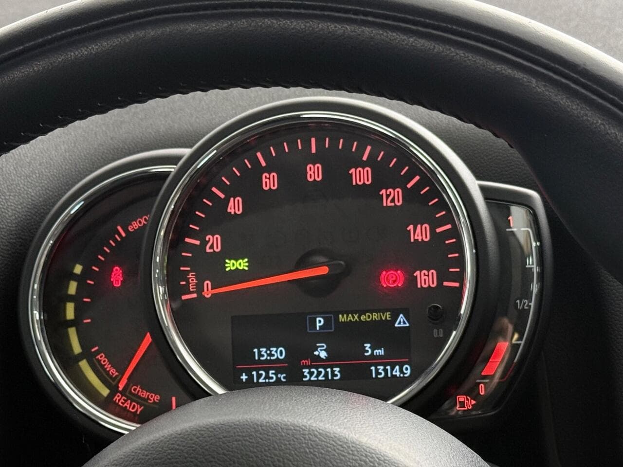 MINI Countryman thumbnail Driver Instruments