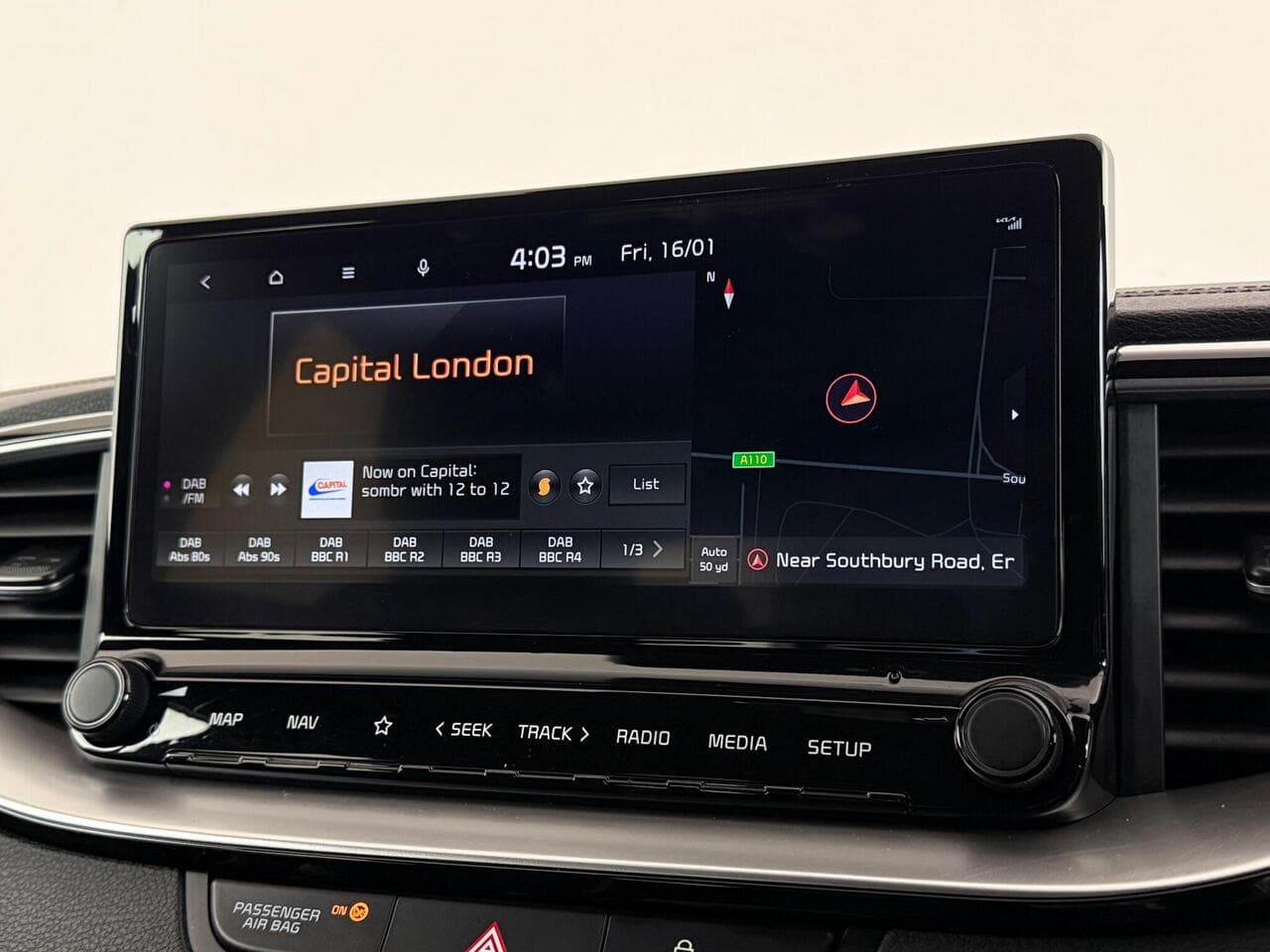 Kia Ceed thumbnail Infotainment System
