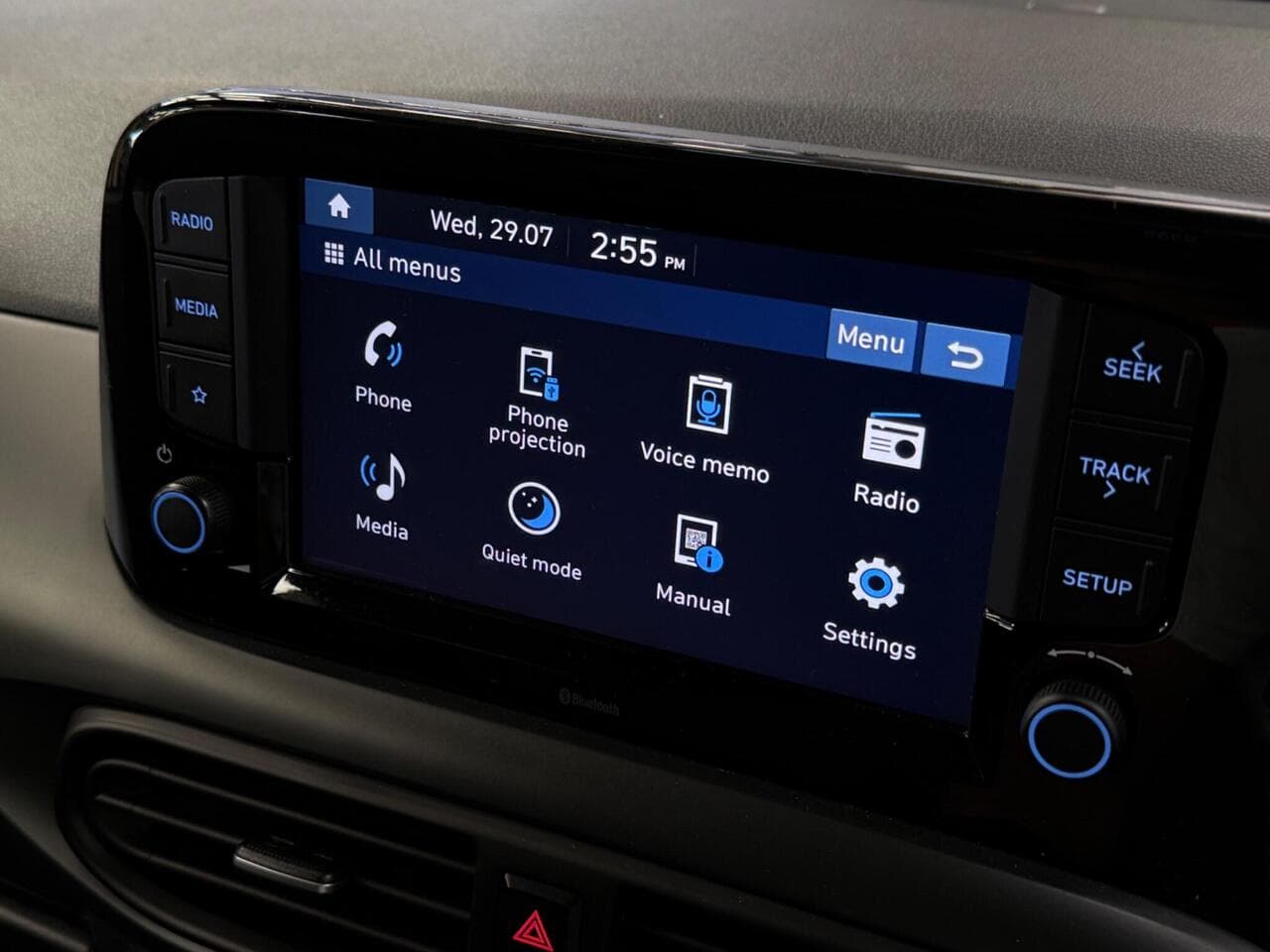 Hyundai i10 thumbnail Infotainment System
