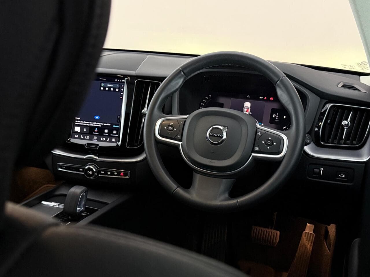 Volvo XC60 thumbnail Steering Wheel