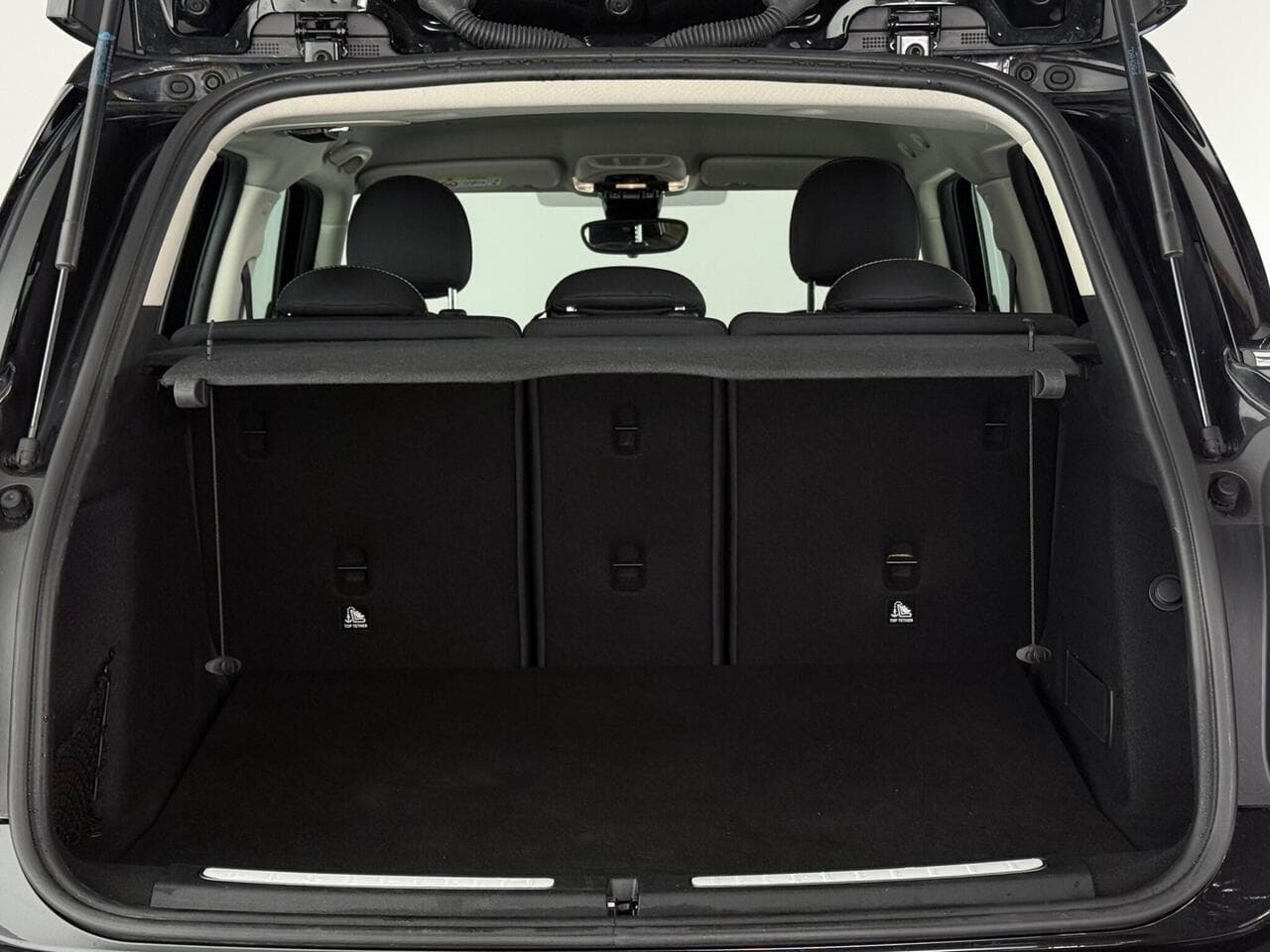 MINI Countryman thumbnail Boot