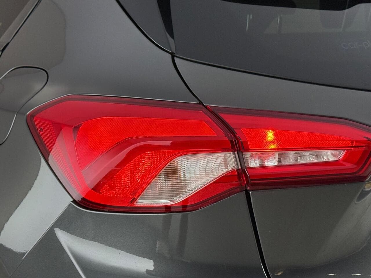 Ford Focus thumbnail Lights Rear